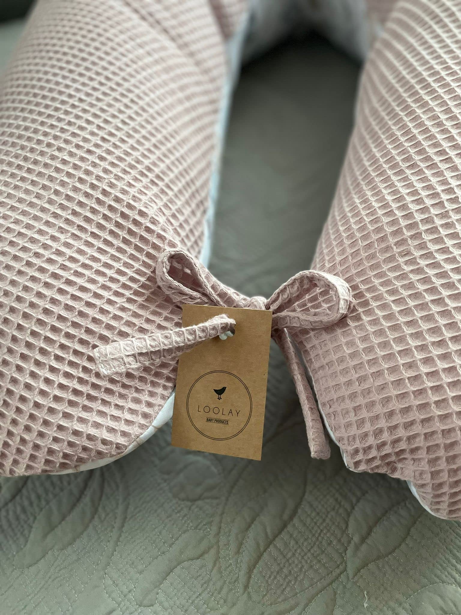 LOOLAY Coussin de grossesse - Coussin d'allaitement - 170 cm - Coussin de positionnement latéral - 100 % coton - Avec piqué gaufré et housse lisse amovible - Coussin de grossesse pour dormir (gaufré
