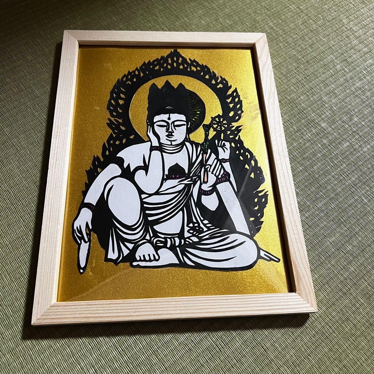 Amazon.co.jp: ハンドメイド 切り絵 切り絵アート 菩薩様 仏様