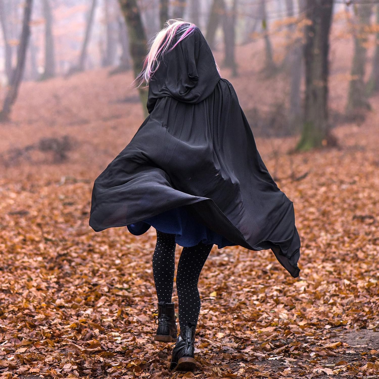 20 Pcs Halloween Black Cloak Bulk with Hood Adult Unisex Hooded Cloak Bulk Black Cape Robe for Women Men Cosplay Costume, 55"