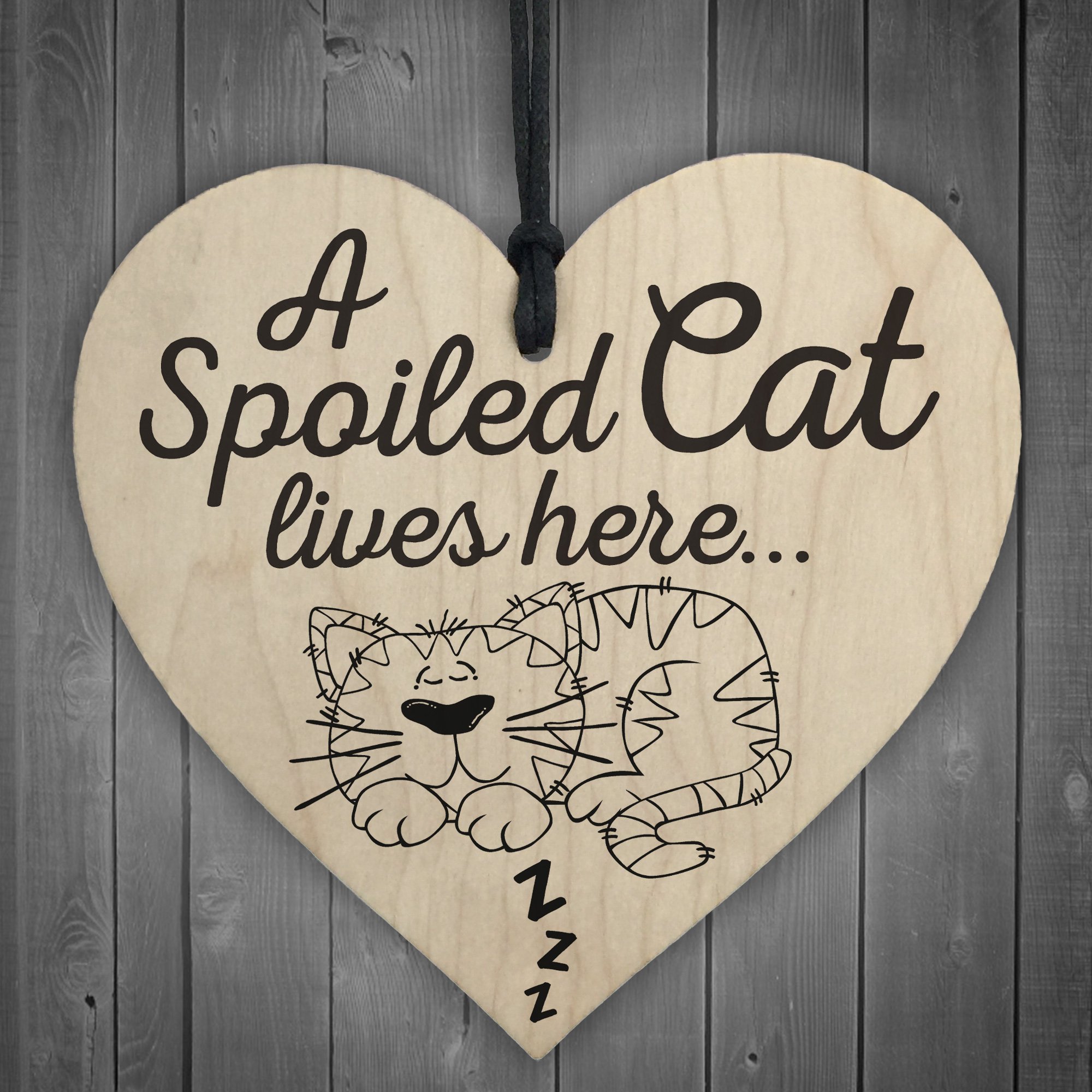 Red Ocean A Spolied Cat Lives Here Wooden Hanging Heart Love Cats Sign Shabby Chic Plaque