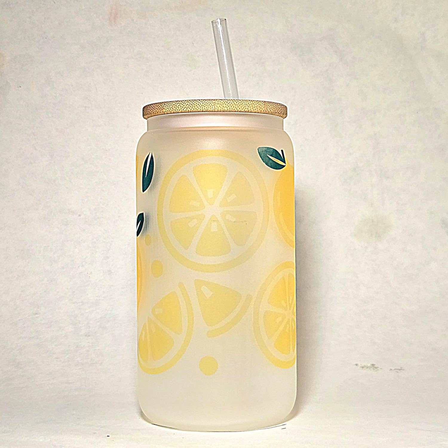 Lemonade Matte Finish Glass Tumbler with Bamboo Lid. Travel cup holder size - Hand crafted long lasting design of Lemon Slices and leaves - Image 6