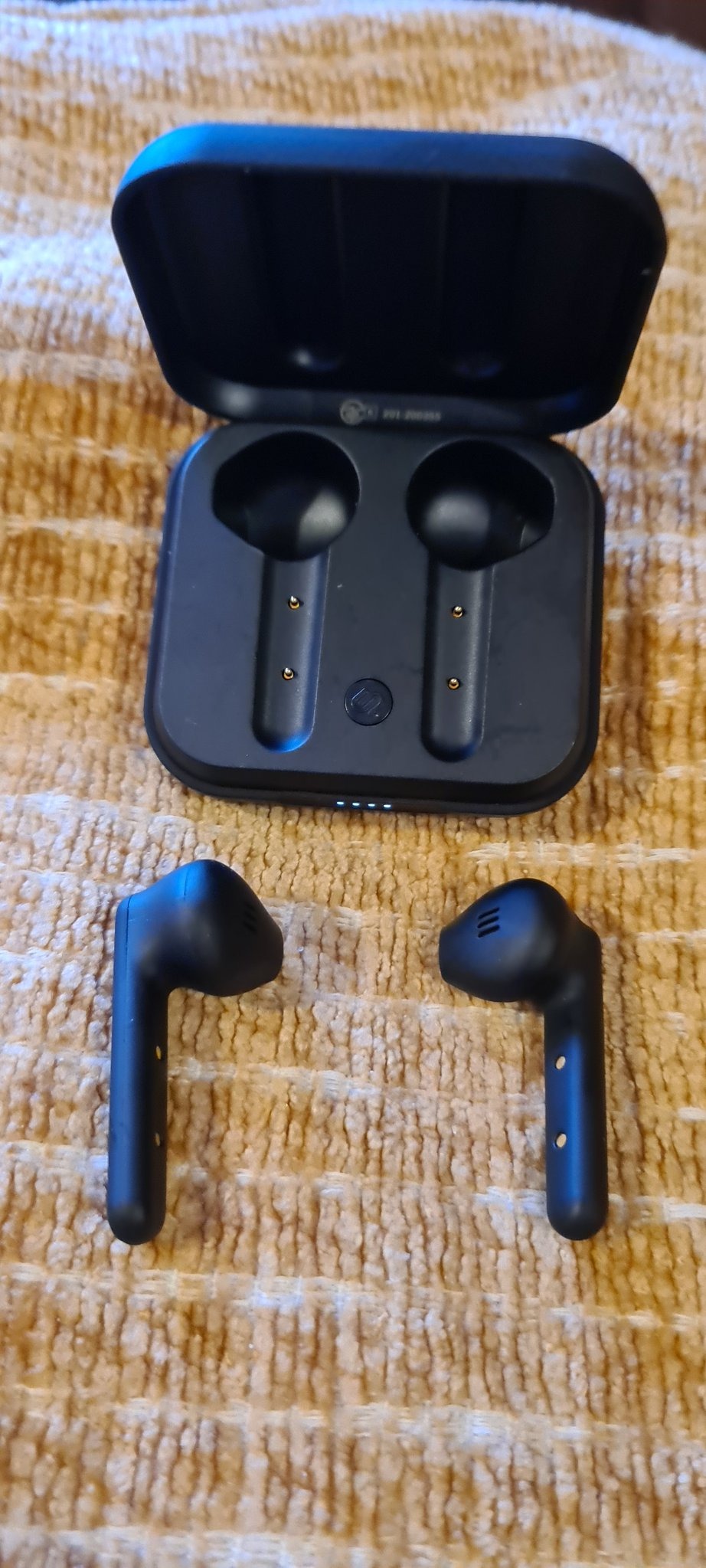 Bluetooth Earphones Urbanista Stockholm Plus Review Urbanista