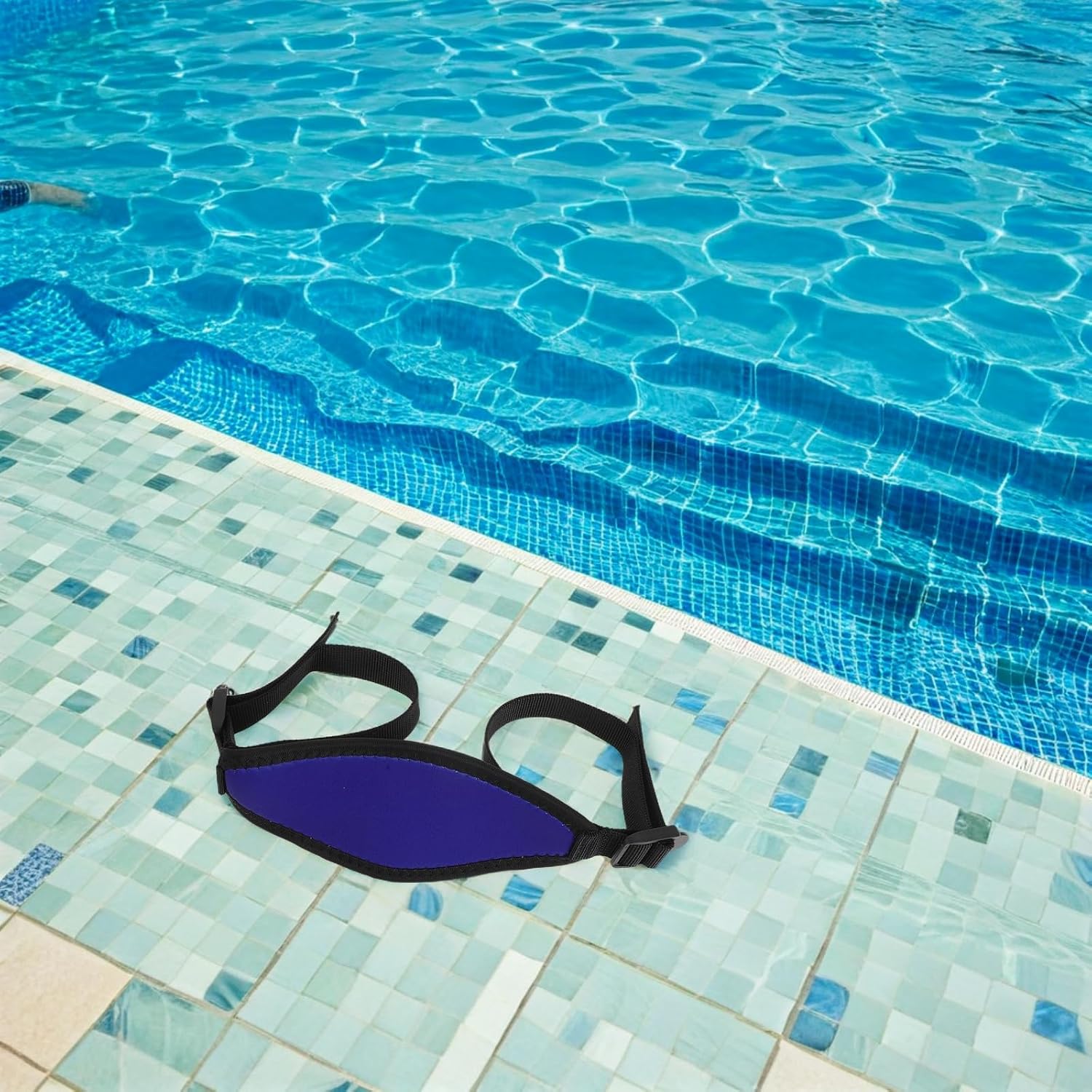 2pcs Neoprene Diving Goggle Strap Covers Hair Protectors Wraps 20x8cm Blue Scuba Dive Accessories for Snorkeling and Water Sports
