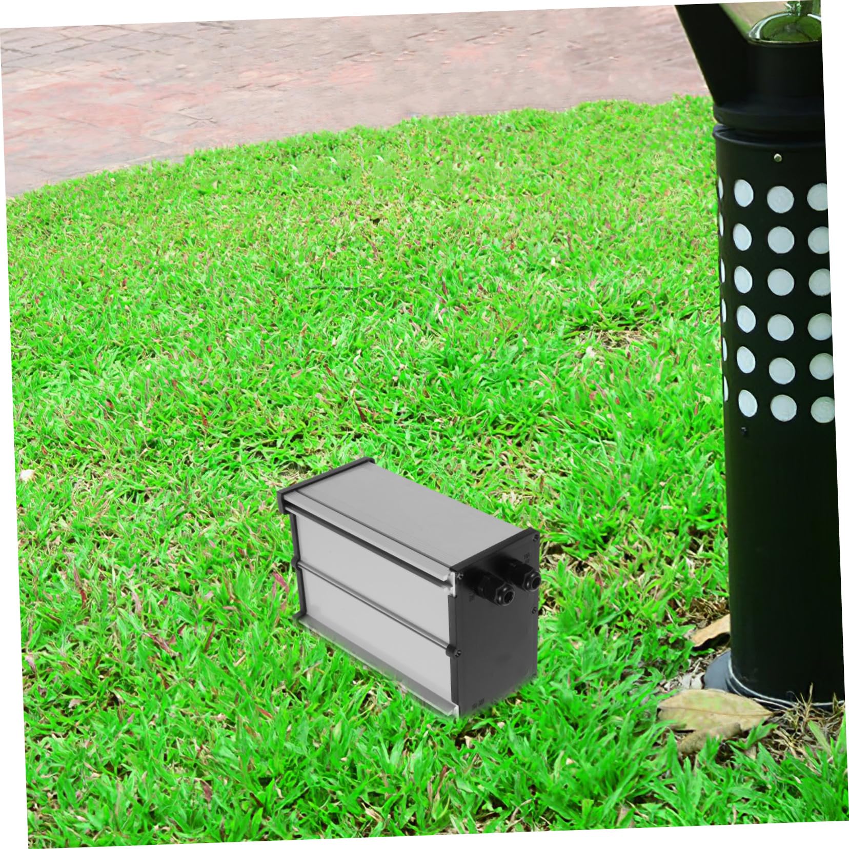 Boîtier Batterie Étanche Robuste avec Couvercle pour Stockage Lithium Boîte Électrique Extérieure pour Éclairage Solaire Protection des Composants