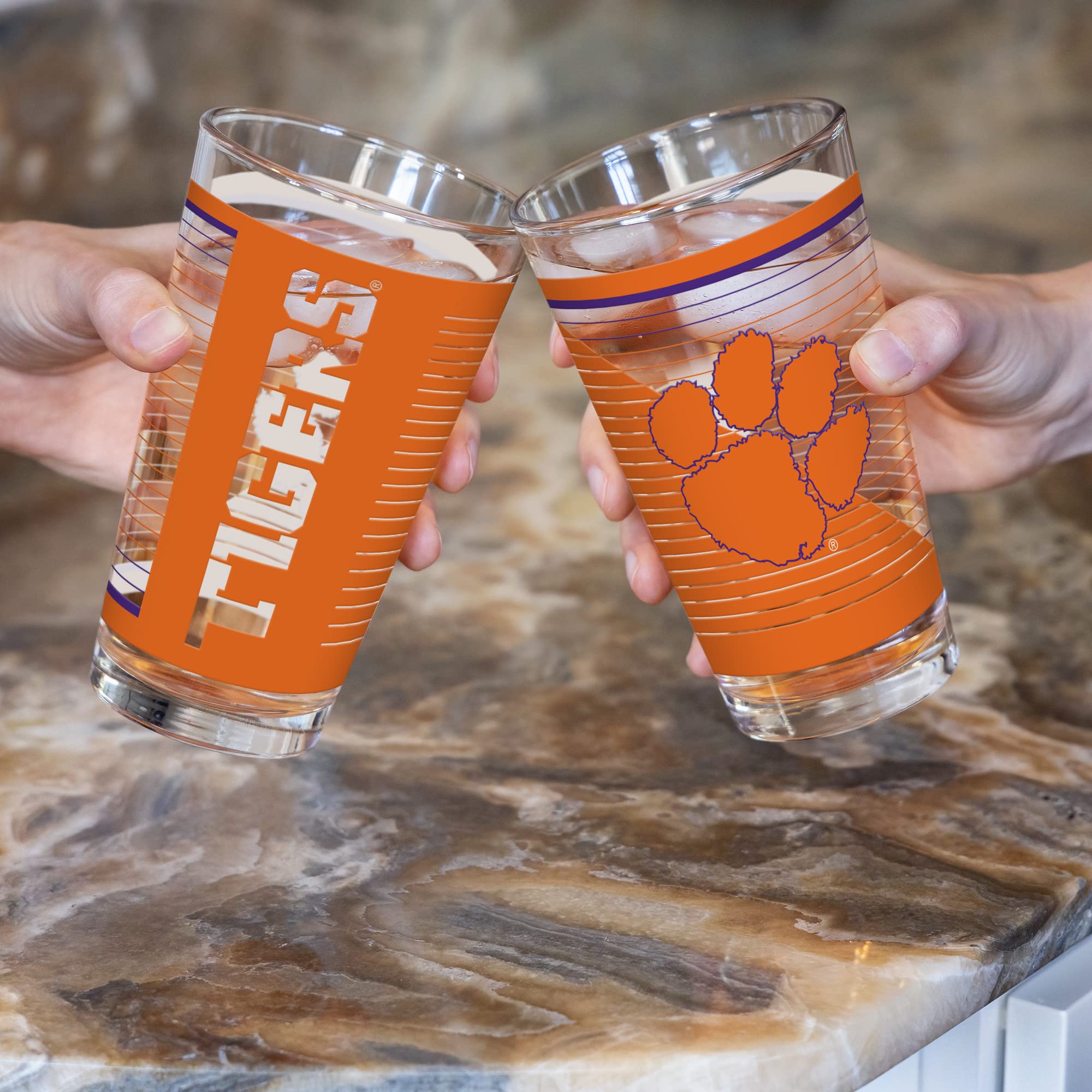 Rico Industries NCAA North Carolina Tar Heels 473.6 g Pint-Gläser mit digital gedrucktem Logo, praktisches 2er Set klassische Trinkgläser für Fans, spülmaschinenfest