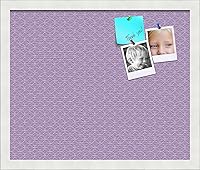 Vista 343 de PinPix Tablero de anuncios de corcho de 12 x 12 pulgadas. Este tablero decorativo enmarcado viene con diseño de círculos B W y un marco blanco