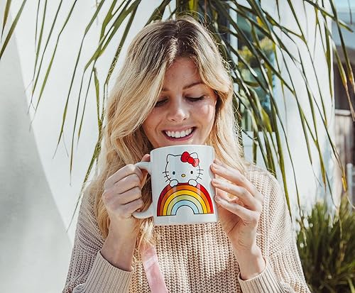 Miniatura 5 de Silver Buffalo Sanrio Hello Kitty Rainbow Peek Taza de cerámica | Taza de café para expreso, té, cacao | Capacidad para 20 onzas