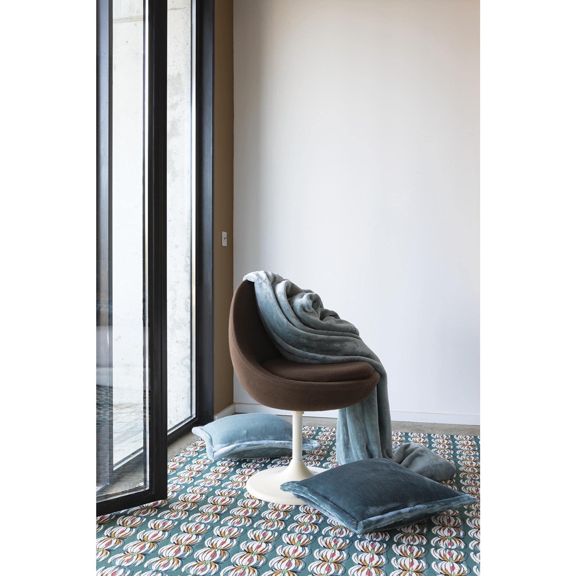 Winkler Vivaraise - Plaid Tender – 150x200 cm – Couverture d'appoint Chaude, jeté de canapé Doux – Microfibre Douce – Toucher Velours – Couvre-lit cocooning