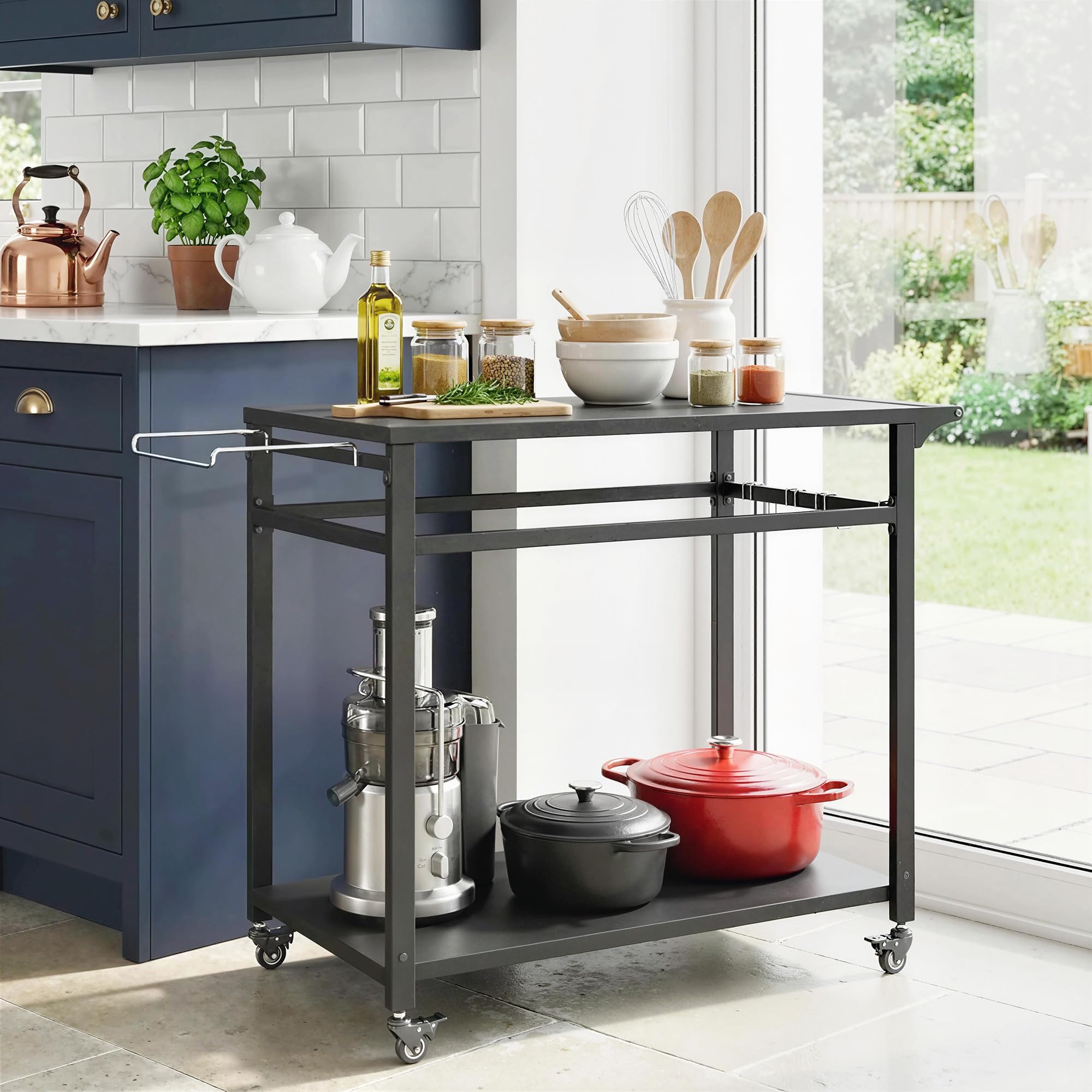 Outsunny Carrello Barbecue da Esterno con 2 Ripiani in Metallo, Tavolo Cucina da Esterno con Ruote, Maniglia, Portasacchi e Ganci, 113x50.5x88 cm, Nero