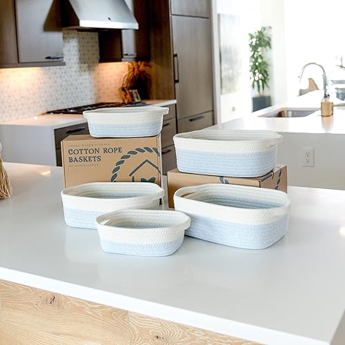 Miniatura 9 de NaturalCozy Juego de cestas de almacenamiento rectangulares de 5 piezas, cestas tejidas de cuerda de algodón natural para organizar. Cesta pequeña