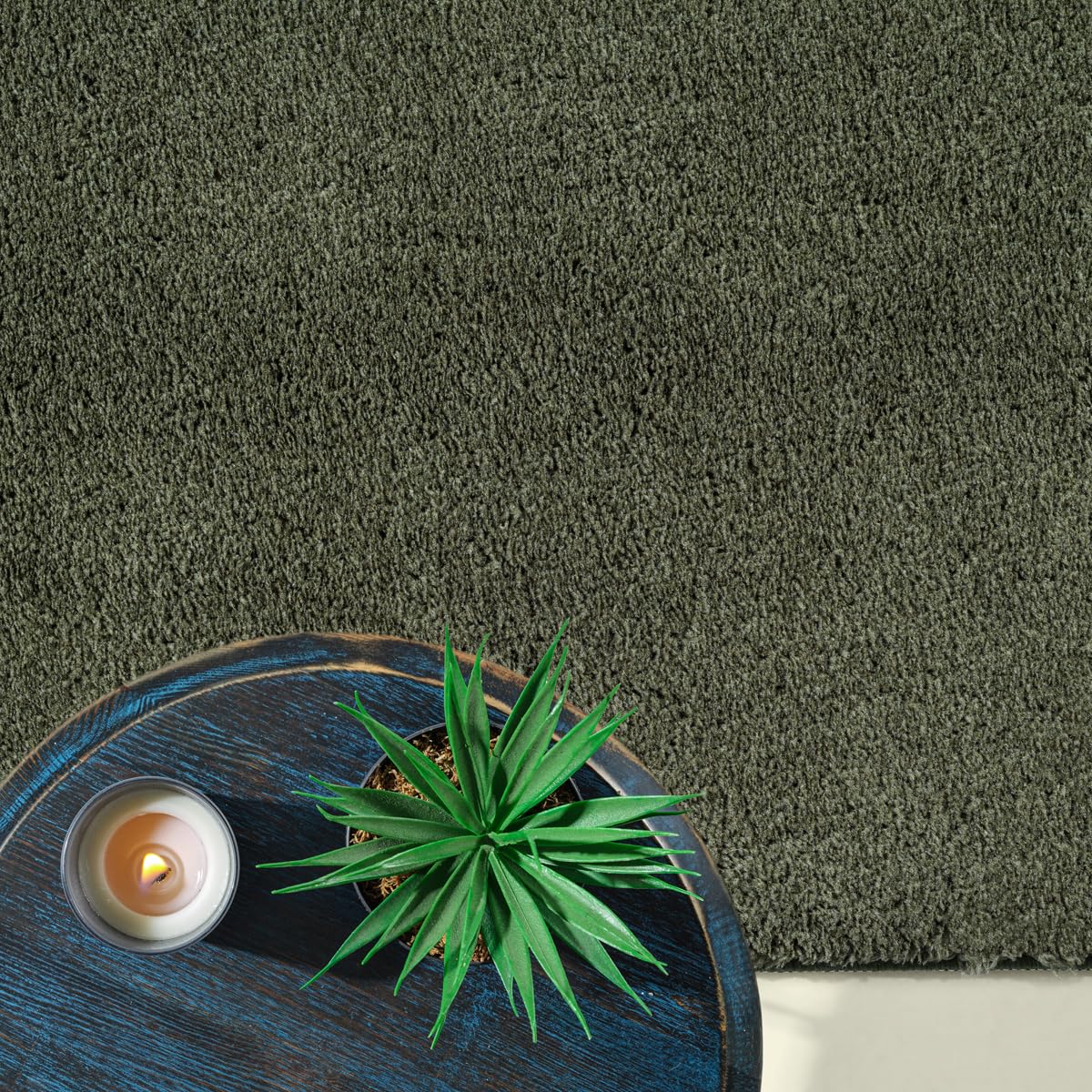 the carpet Relax Shape – Tapis en Fausse Fourrure, Moelleux, avec Dessous antidérapant, Lavable, Super Doux, Vert, 160 x 220 cm