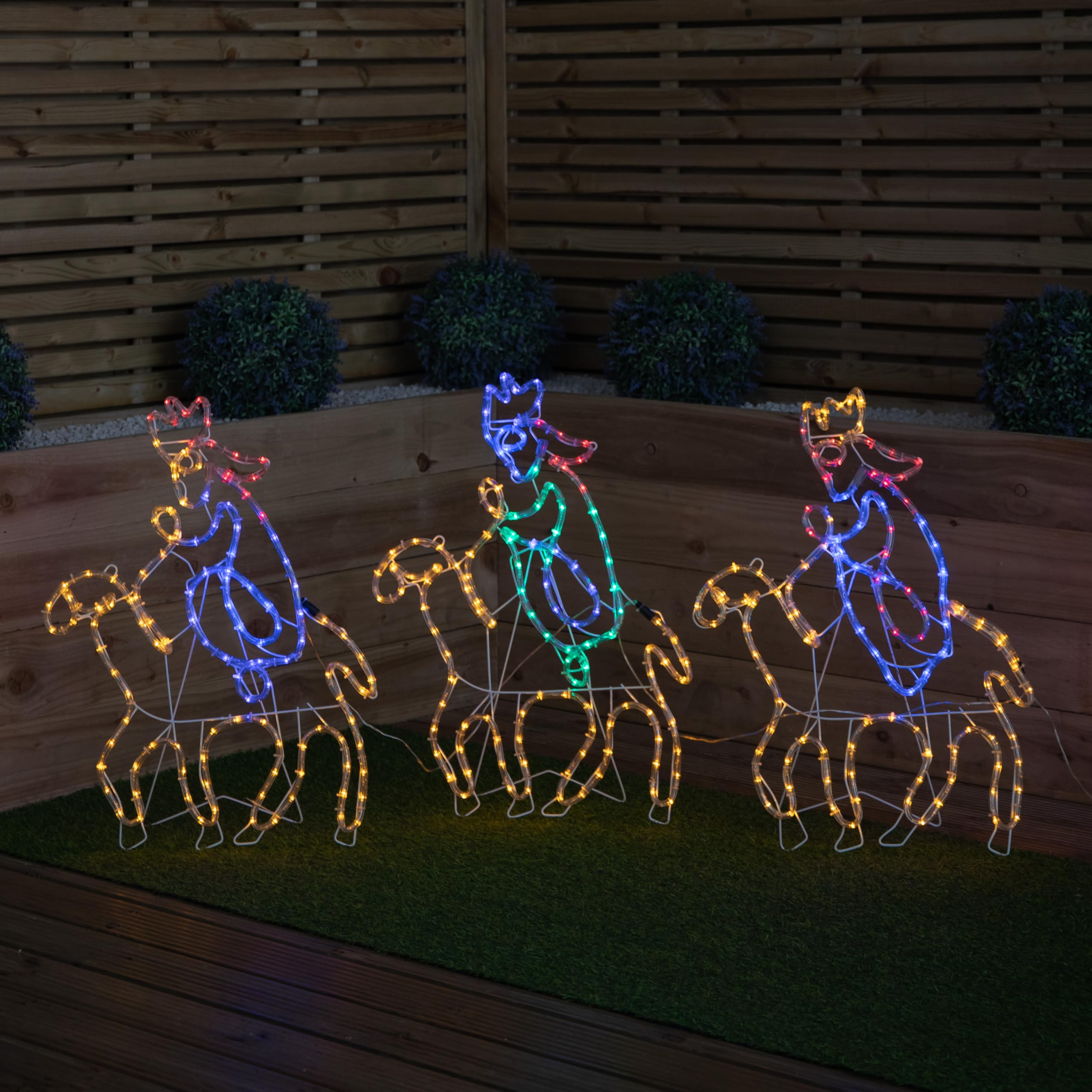 Samuel ALEXANDER 70cm Three Wise Men On Camels 420 LED Outdoor Nativity Scene Christmas Decorations