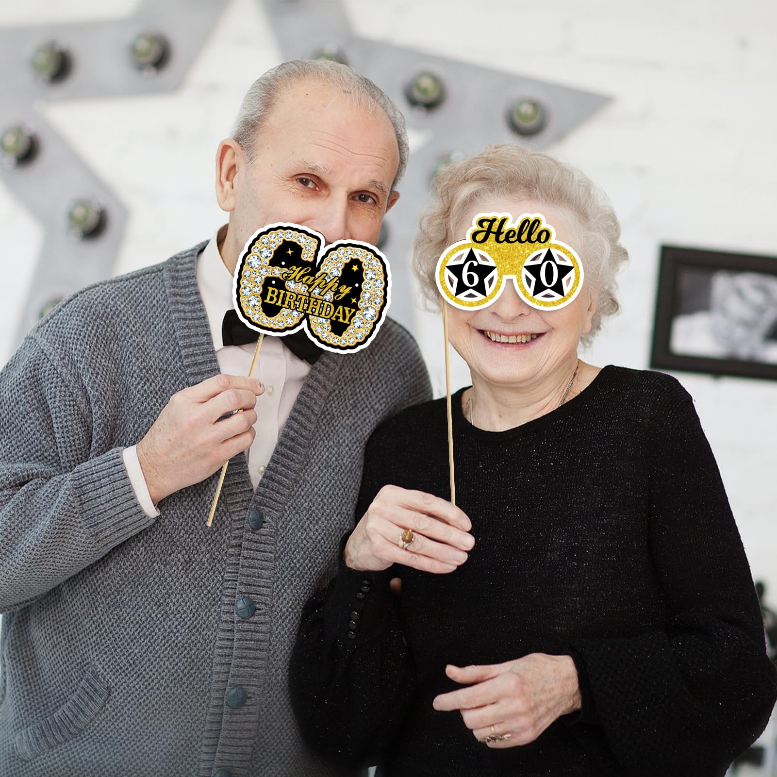 Foto prop set met frame - Verkleed accessoires - thema feest - 11-delig - photo booth spullen | Fun en Feest Megastore Alkmaar Foto prop set met frame - Verkleed accessoires - thema feest - 11-delig - photo booth spullen | Fun en Feest Megastore Alkmaar