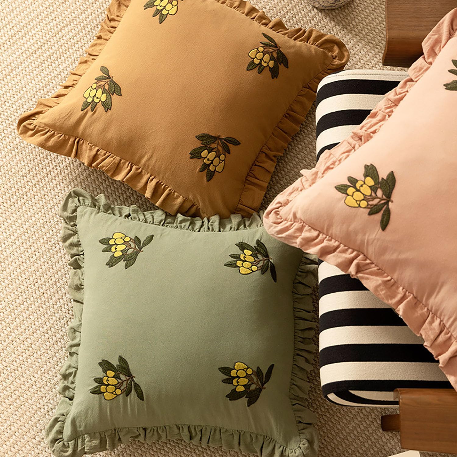MOCOFO Pillowcase New Chinese Spring Embroidery Pillow, Green, 18x18inch image 2