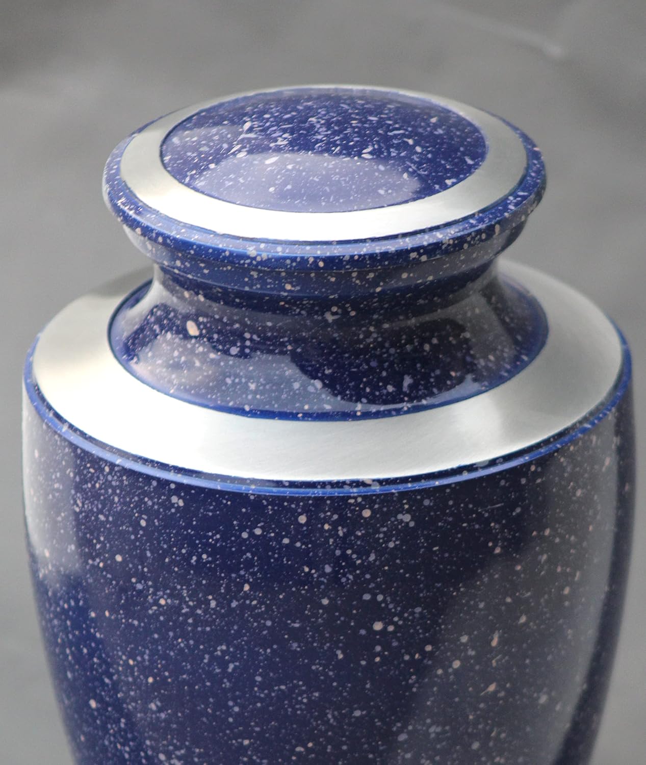 Cremation Urn for Human Ashes - Urn for Ashes Large - Personalized Funeral Burial Urn for Ashes Handcrafted - Urn for Dogs Ashes