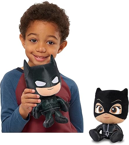 Miniatura 2 de The Batman™ y Selina Kyle - Juguetes de peluche pequeños de 11 pulgadas, paquete de 2, The Batman™ Movie, juguetes para niños a partir de 3 años,