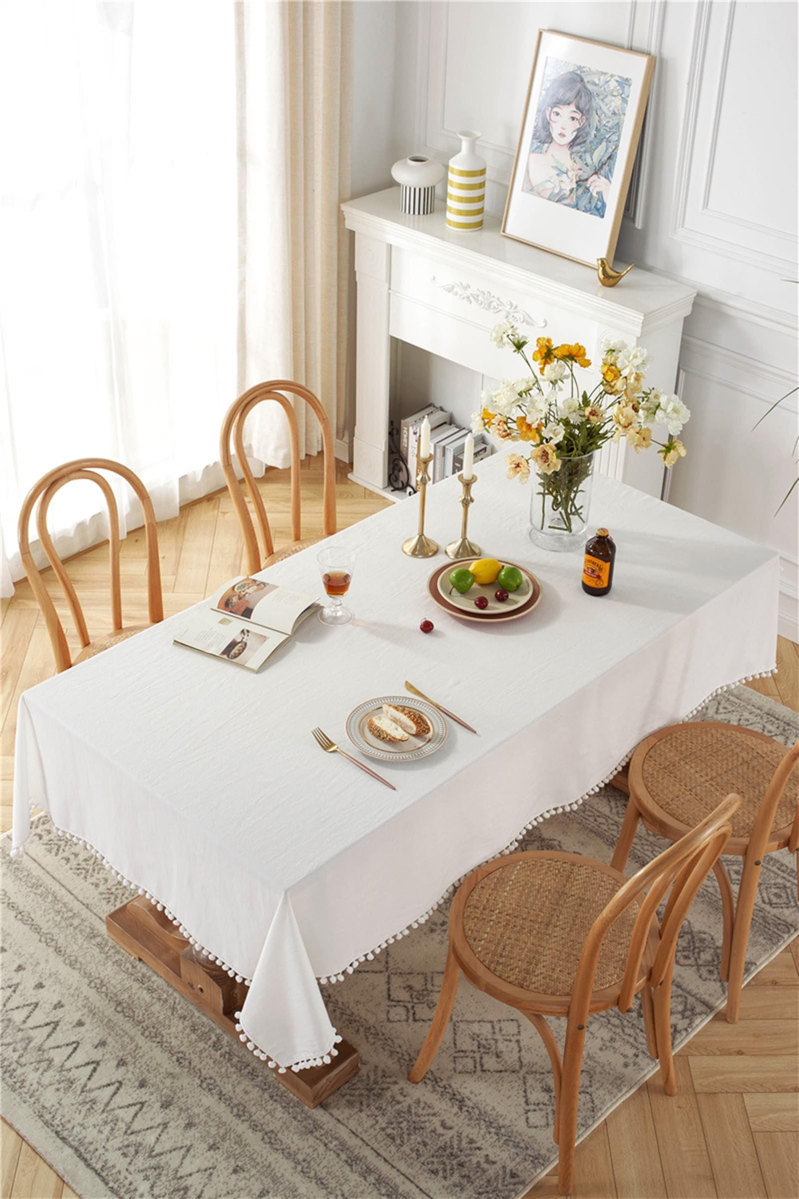 Daesar Manteles para Mesa Rectangular,Manteles Antimanchas Algodón Color Sólido con Pompones Mantel Color Blanco,100x140CM(55x39Inch)