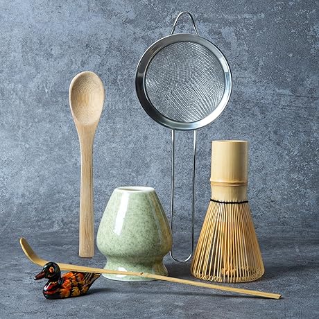YIBO Matcha Whisk and Holder: Perfect for Traditional Tea Preparation