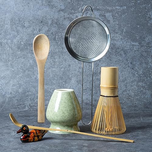 Juego de batidor de matcha, kit de fabricación de matcha (soporte Chasen), soporte de batidor de cerámica (verde mezclado), cuchara de bambú, tamiz