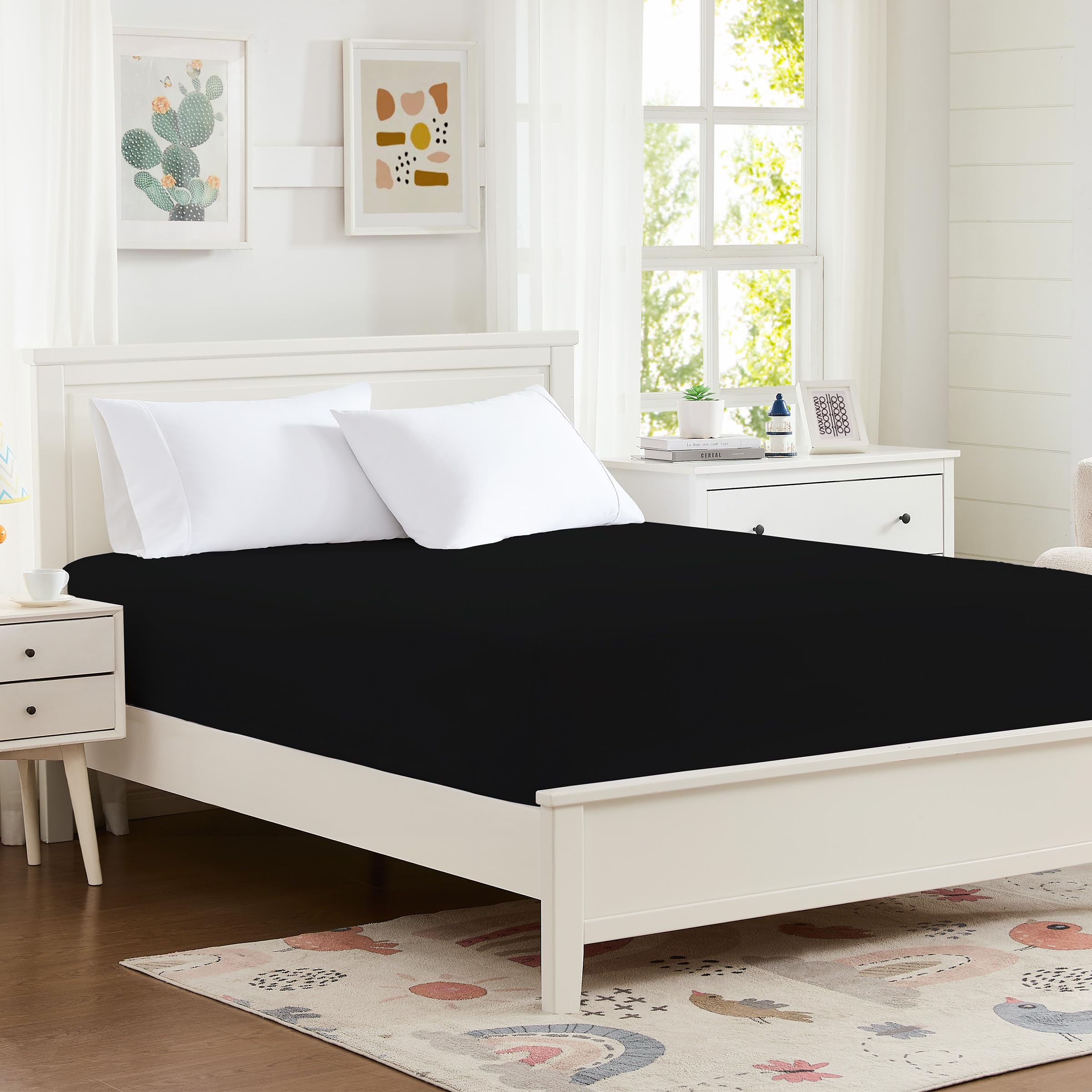 Hotella 100% Microfiber Full Size Fitted Sheet Only, 54"x75" Hotel Quality Deep Pocket Bottom Sheet, Up to 14" Matress Protector, Machine Washable and Non-Fade, Snug Fit & Stay in Place,Black