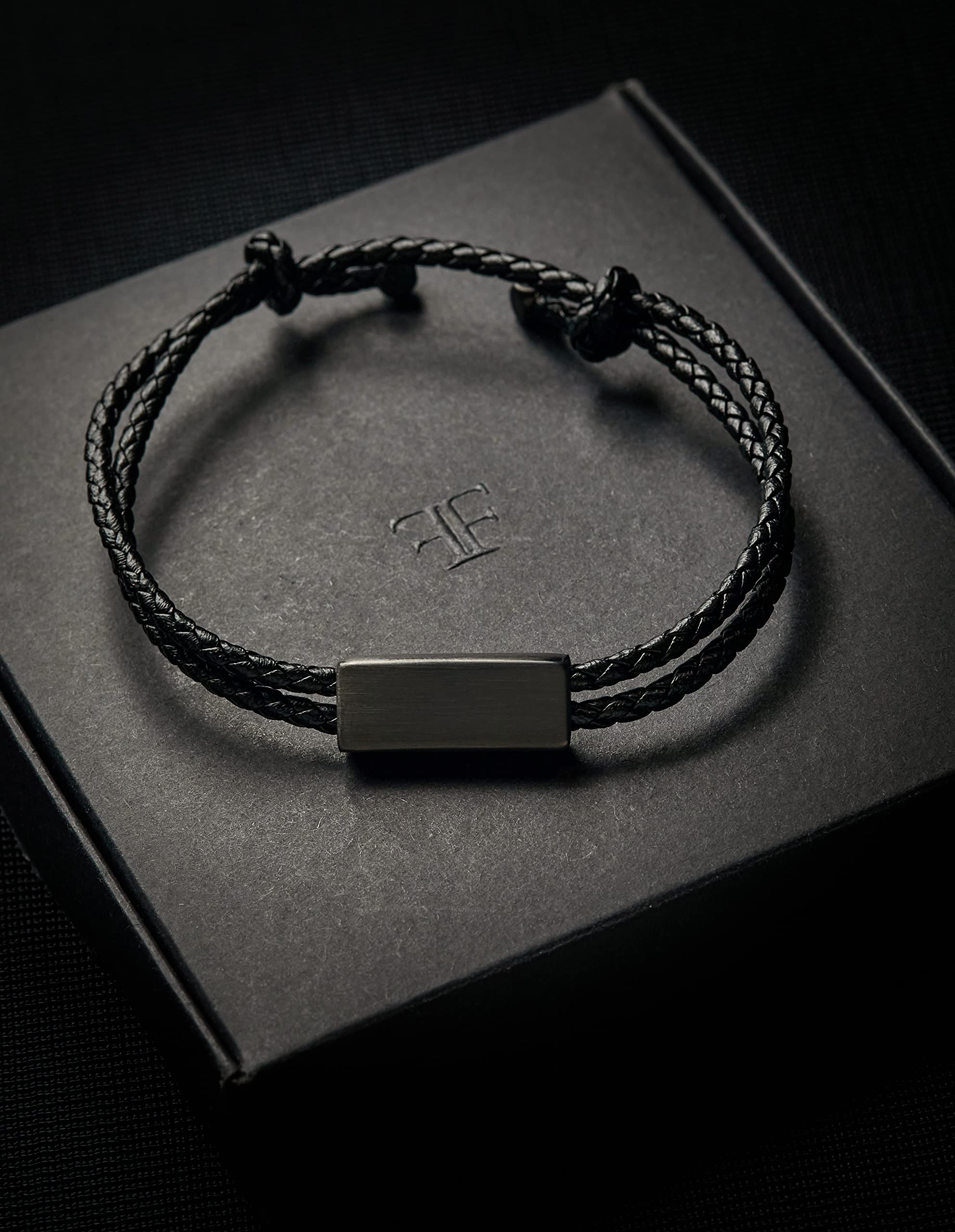 Forge & Foundry Bracelet réglable en cuir torsadé noir pour homme | Design-Led, bijoux artisanaux de Londres