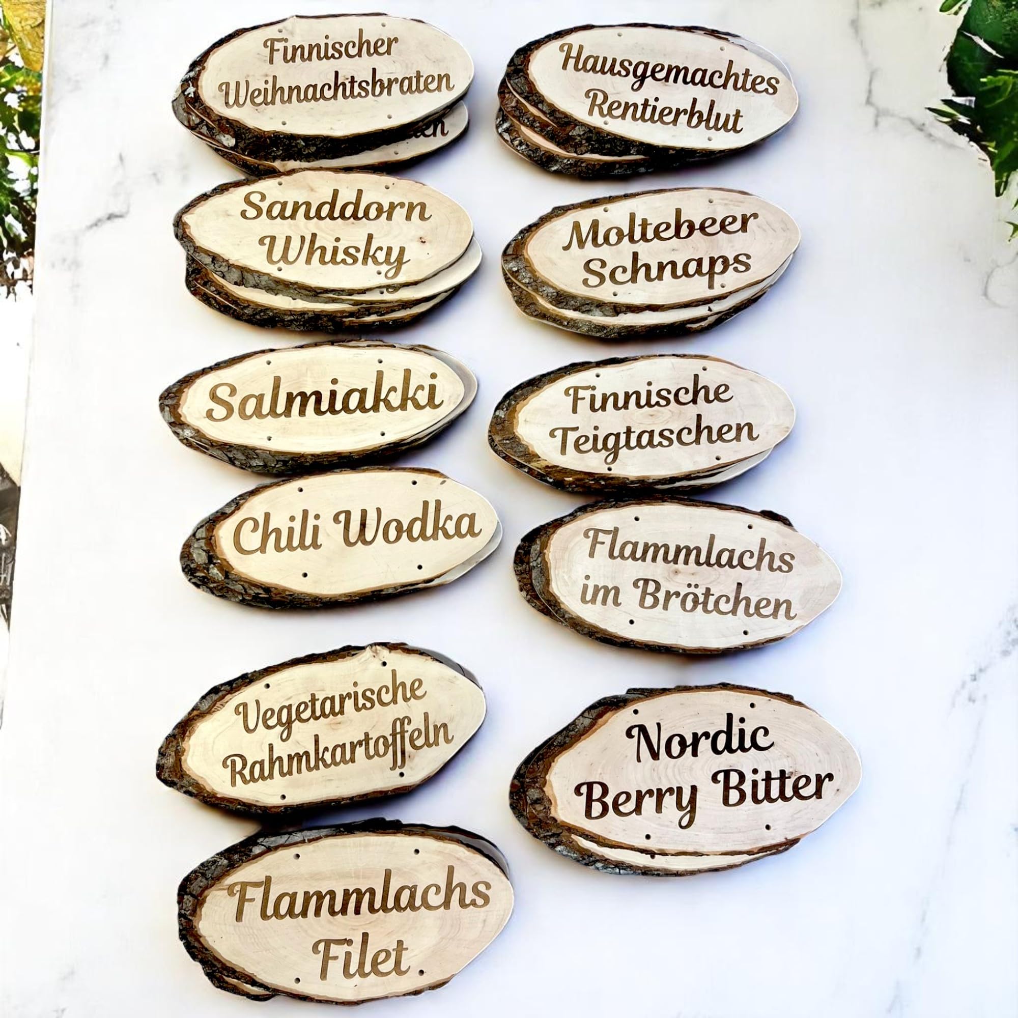 Personalisierte Baumscheibe mit Gravur - Schild personalisiert aus Holz selbst gestalten Holzschilder (86-94cm)