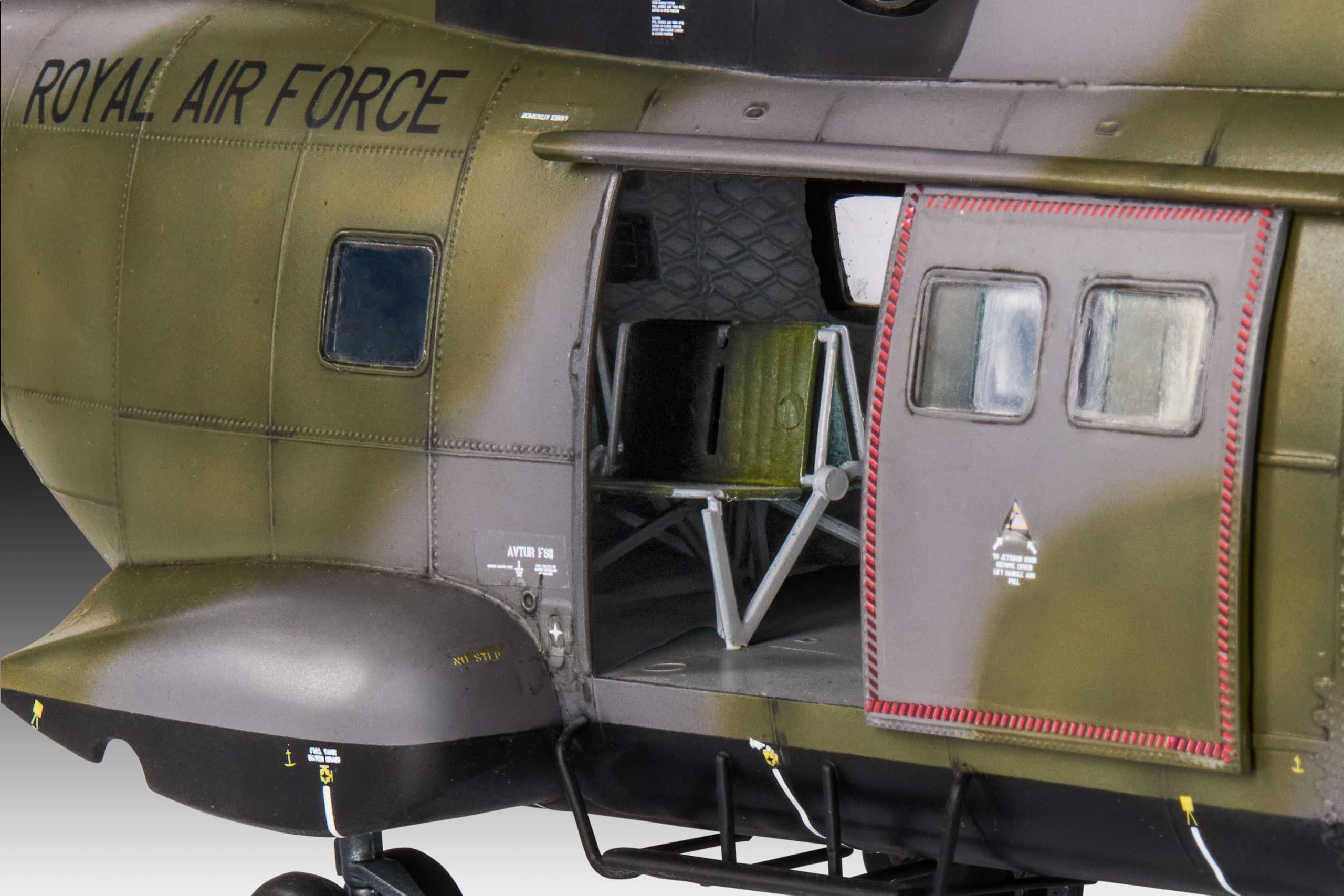 Revell SA 330/Westland Puma HC.1 Échelle 1/32 Maquette Plastique Non Construit/Non Peint
