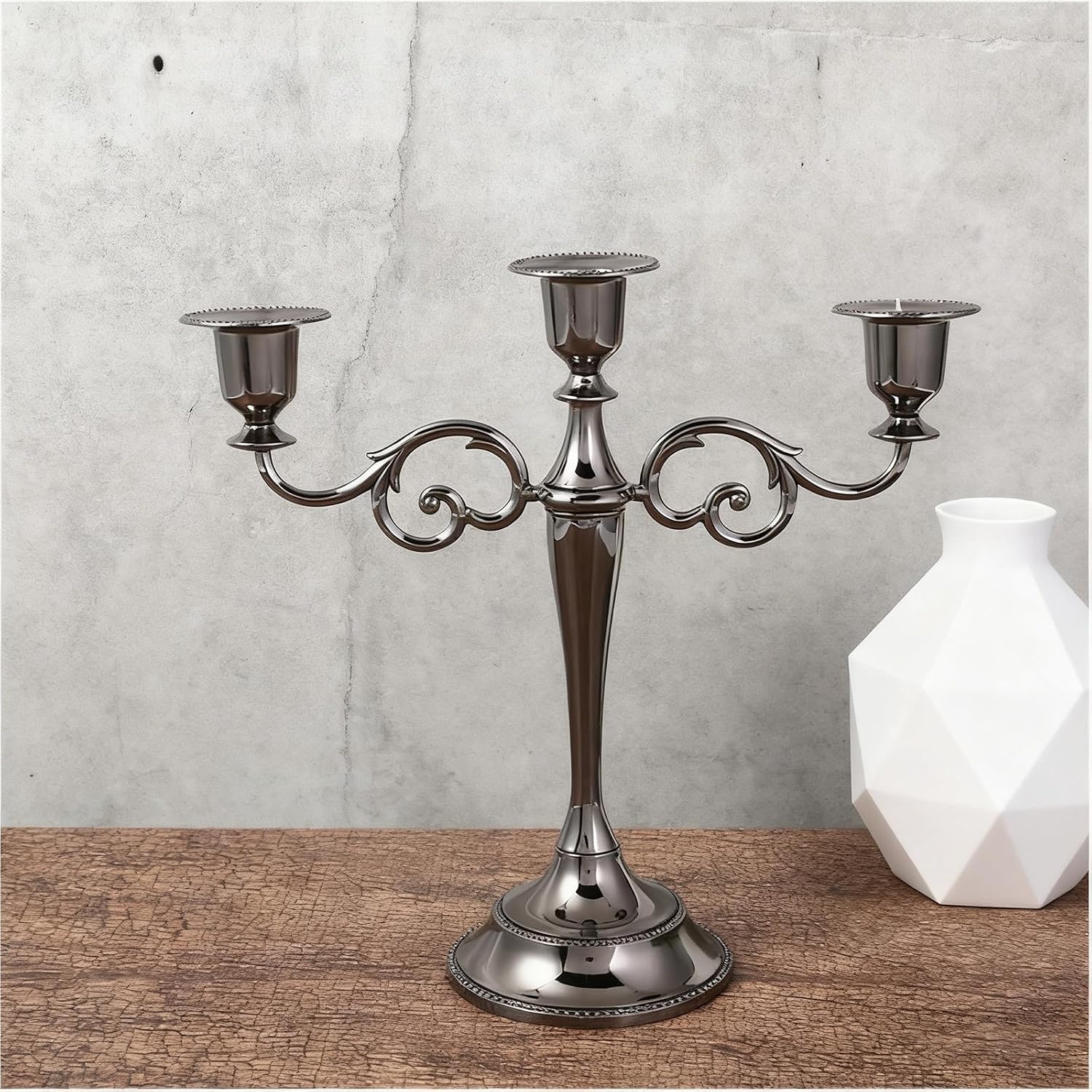 2PCS 5 Arms Black Metal Candelabra Candlestick 10 Inch European Elegant Candle Holder Candle Stand for Wedding Candlelight Dinner Christmas Festivals Home Decoration