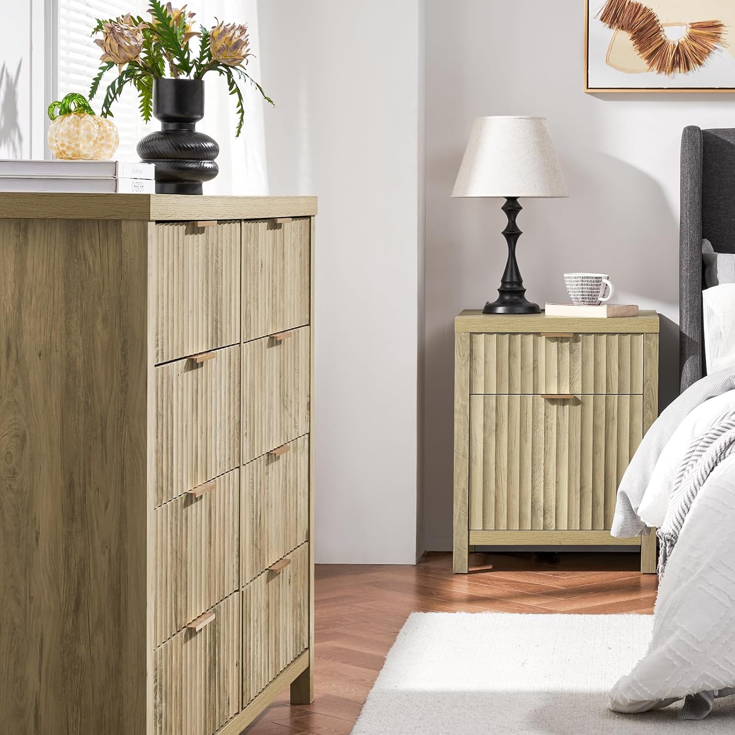 3 Pcs Bedroom Set, Fluted 8 Drawer Dresser and 2 Drawer Nightstand Set for Bedroom, Night Stand with Charging Station (Sunwashed Ash Oak)