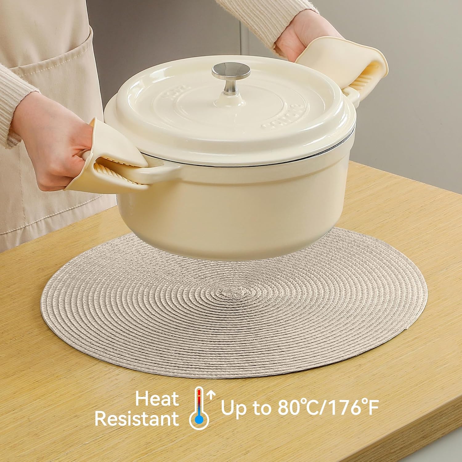 Leetaltree Round Placemats Set of 8 - Washable Woven Non-Slip Round Table Mats,15-Inch Heat Resistant Table Placemats,Beige