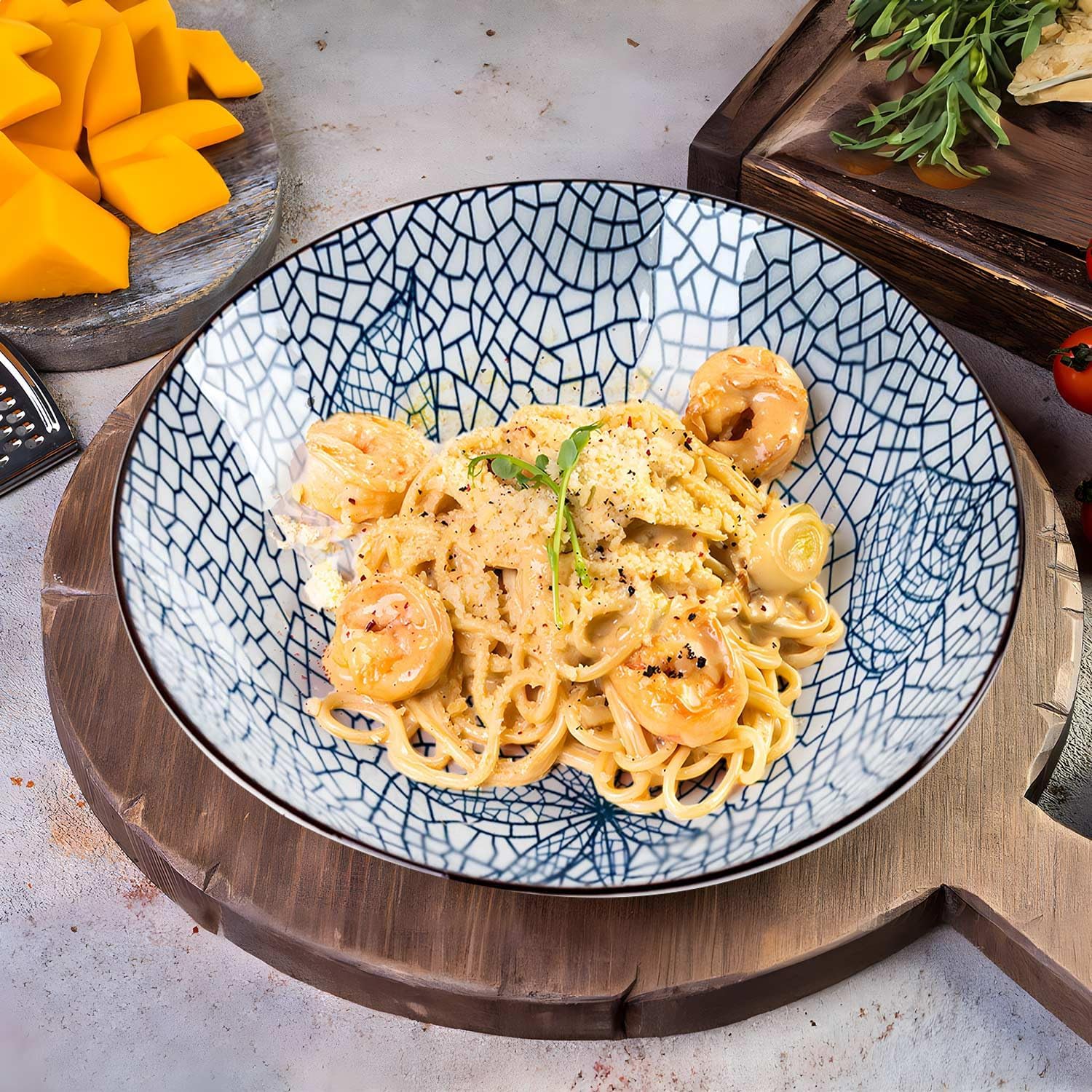 38 oz Japanese Ramen Bowls Set of 6, Large Pho Bowls, 8 Inch Ceramic Blue and White Soup Bowls, Leaf Pattern