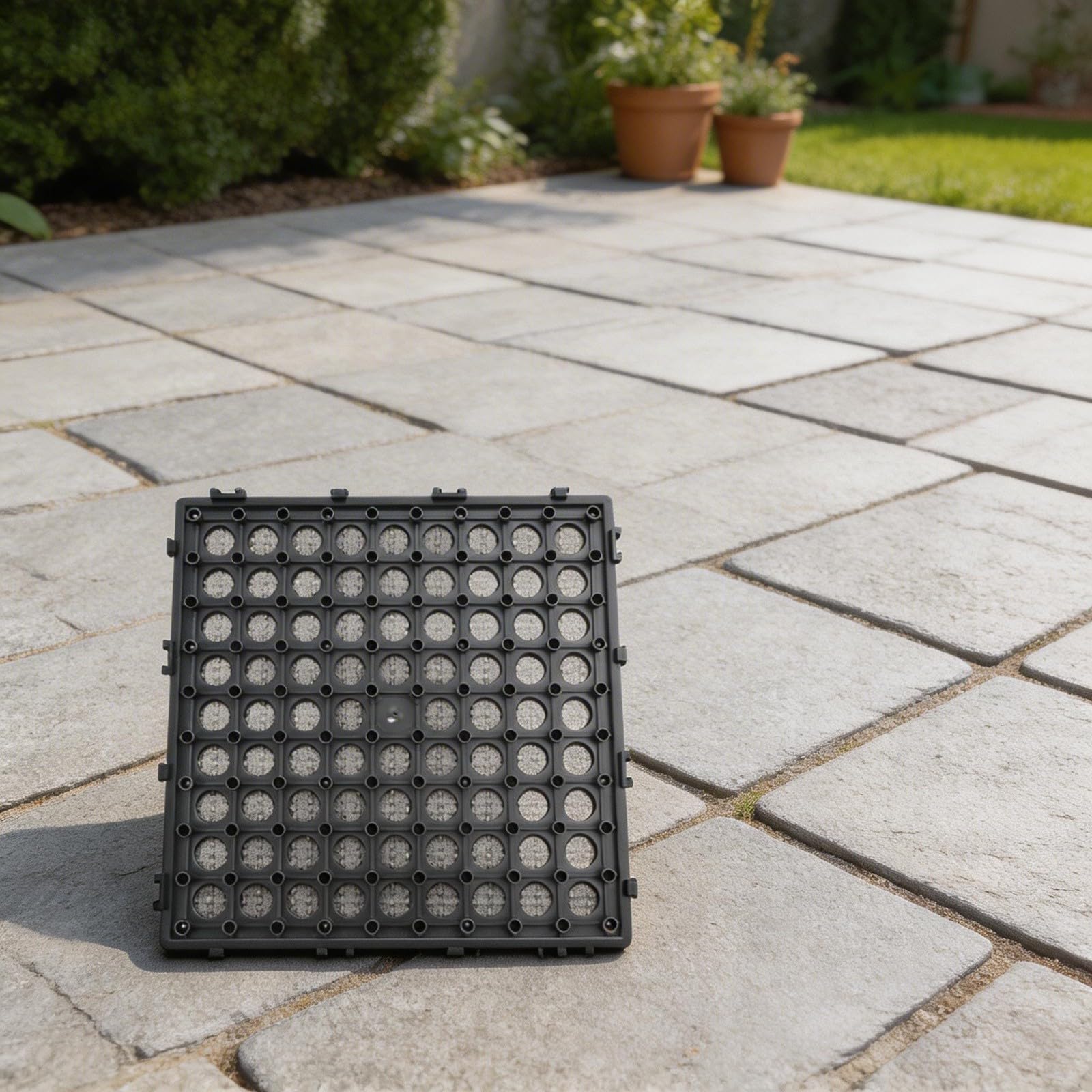 Lot de 5 dalles de gazon artificiel emboîtables 30 x 30 cm auto-drainantes