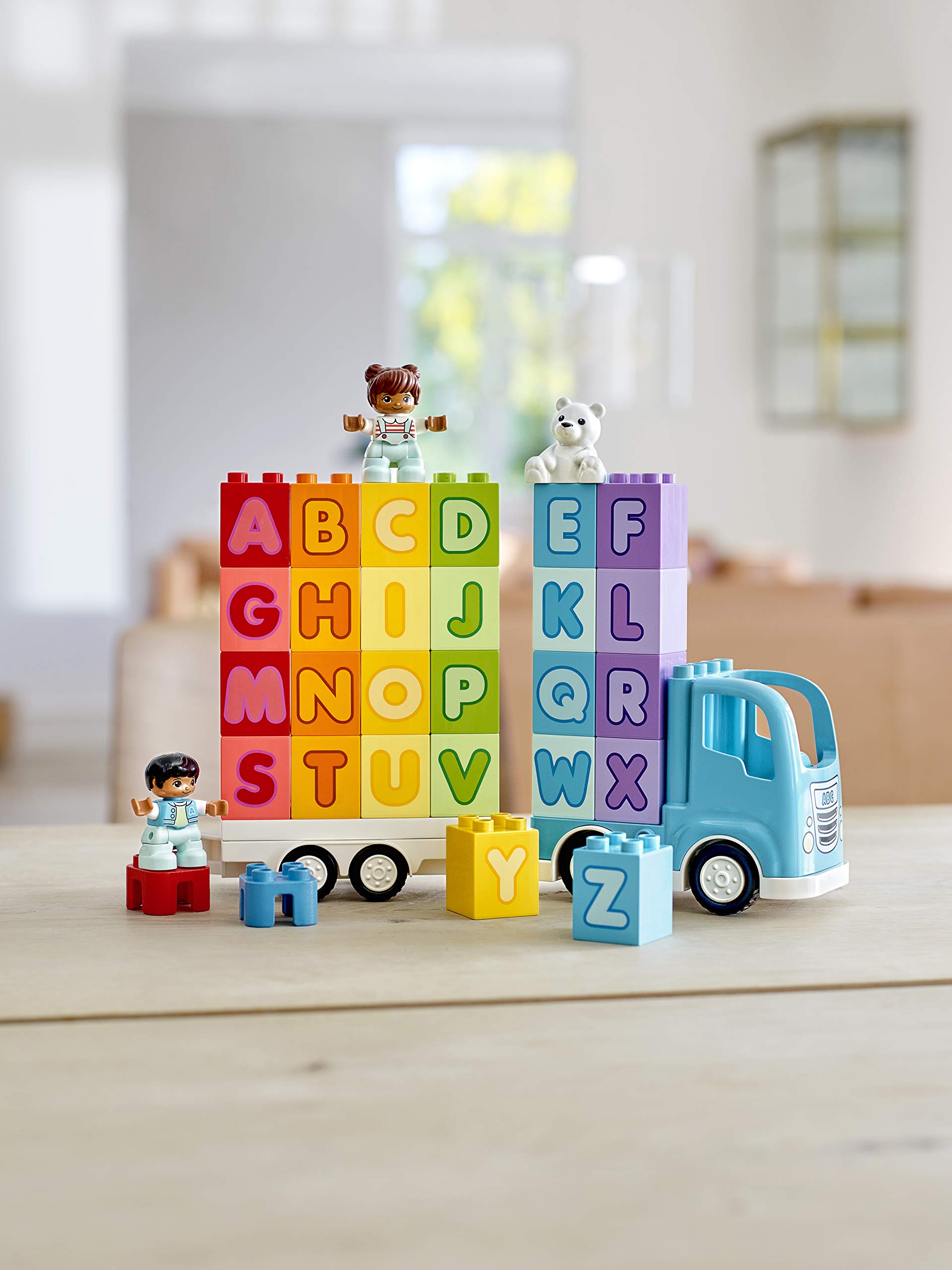 LEGO DUPLO Pierwsze klocki: Ciężarówka z alfabetem 10915 — nauka pierwszych liter dla małych dzieci, wesoła zabawka edukacyjna do budowania (36 elementów)