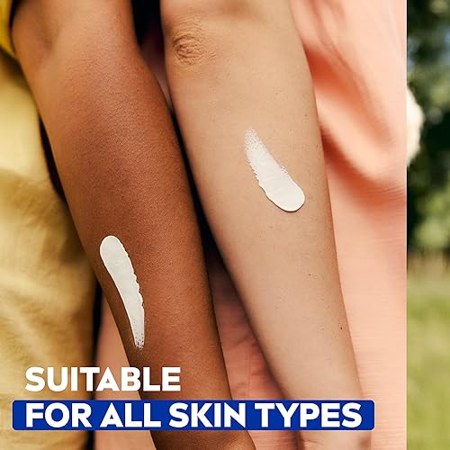 Miniatura 9 de NIVEA Crema hidratante para el cuerpo, la cara y las manos, fórmula alemana, rica crema hidratante corporal con provitamina B5, lata de 8.4 onzas