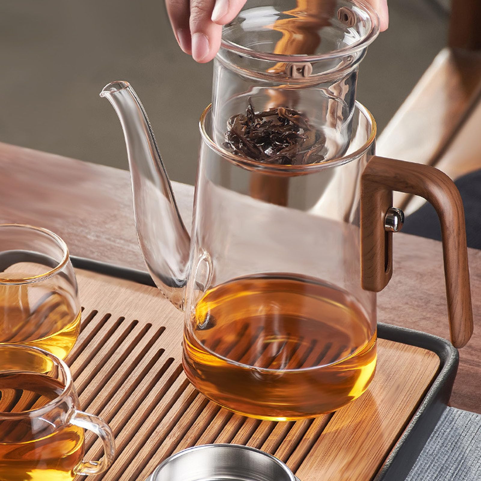 Teiera in Vetro da 800 Ml, Teiera Trasparente di Grande capacità con Infusore in Acciaio Inossidabile e Filtro a un Pulsante, Ideale per tè Sfuso, Casa, Ufficio, Ristorante, Campeggio e Viaggi