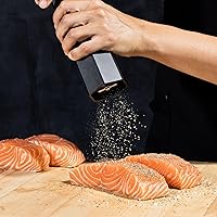 Vista 9 de HexClad HexMill Molinillo de pimienta, grado profesional, resistente, recargable, aluminio negro mate, ajuste de diez configuraciones de molienda