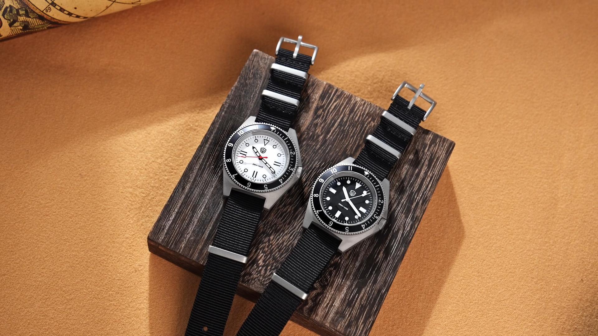 Watchdives WD1972 クォーツ時計 VH31 未使用品 ミリタリー Amazon.com: watchdives VH31 Quartz Watch, WD1972 Military Diver