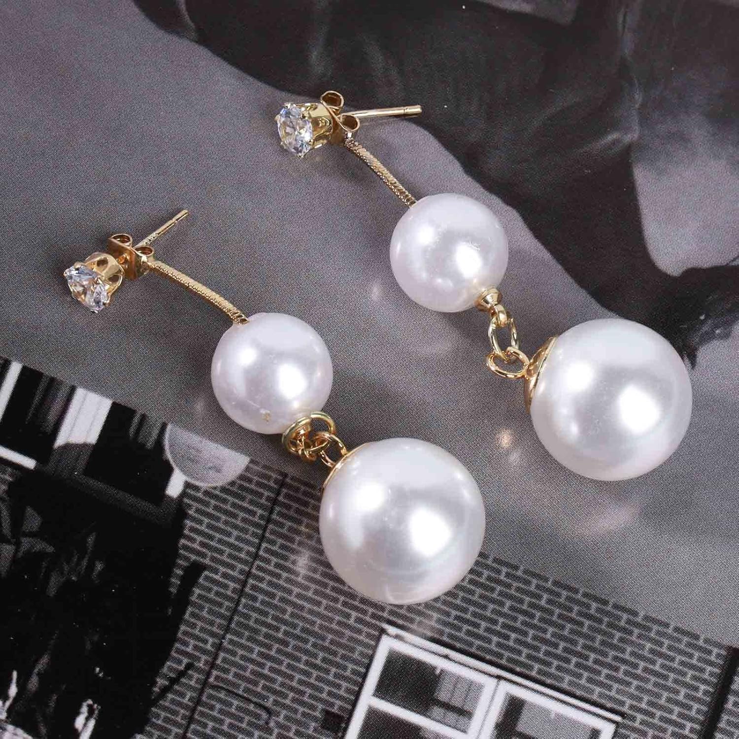 Andelaisi Boho Long Pearl Earrings Gold Rhinestone Pearl Earrings Retro Pearl Dangling Dangle Earrings Handmade Baroque Pearl Earrings Jewelry for Women - Image 5