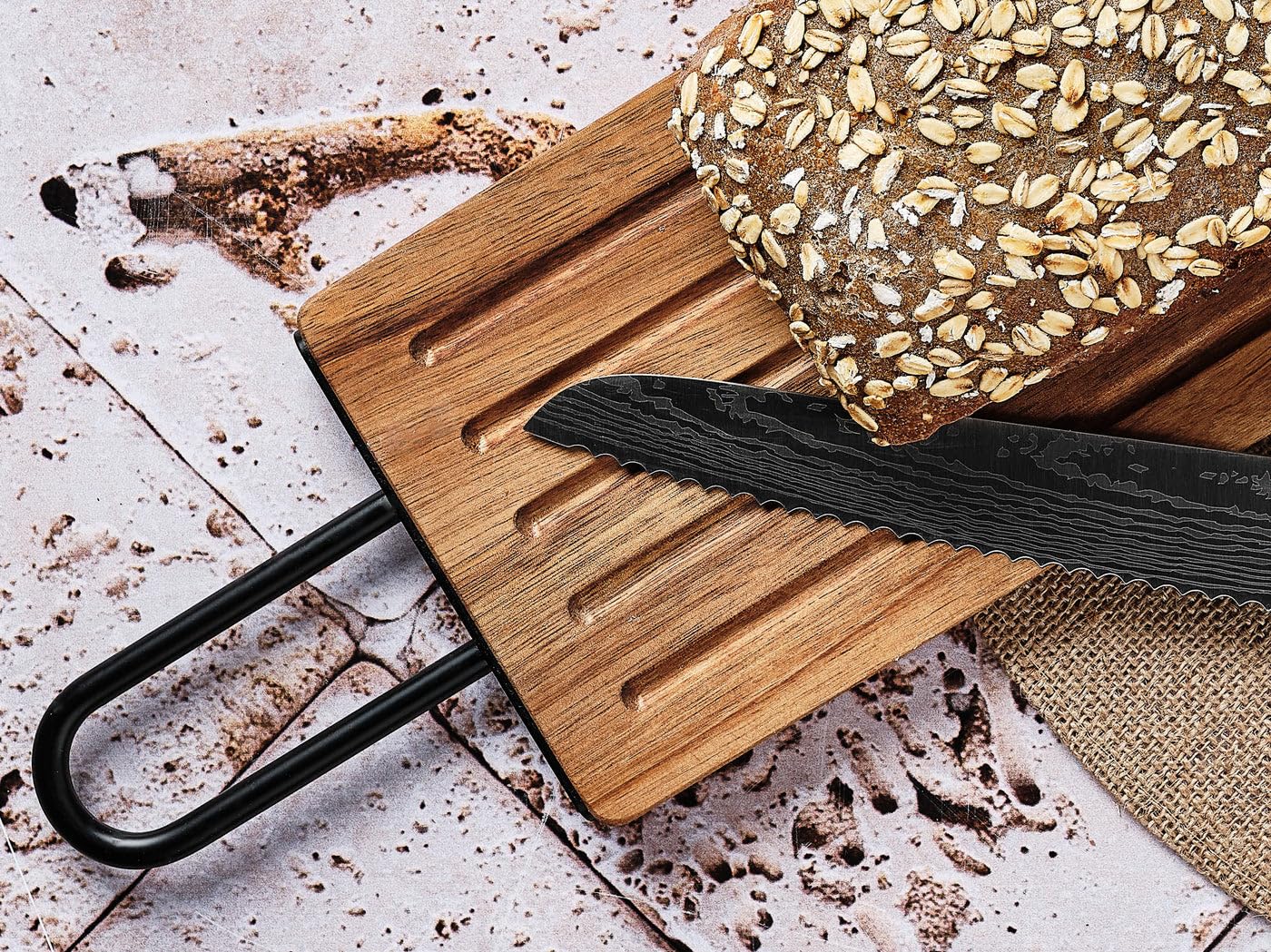 Tagliere per pane in legno di acacia STINE – 39 x 13 cm