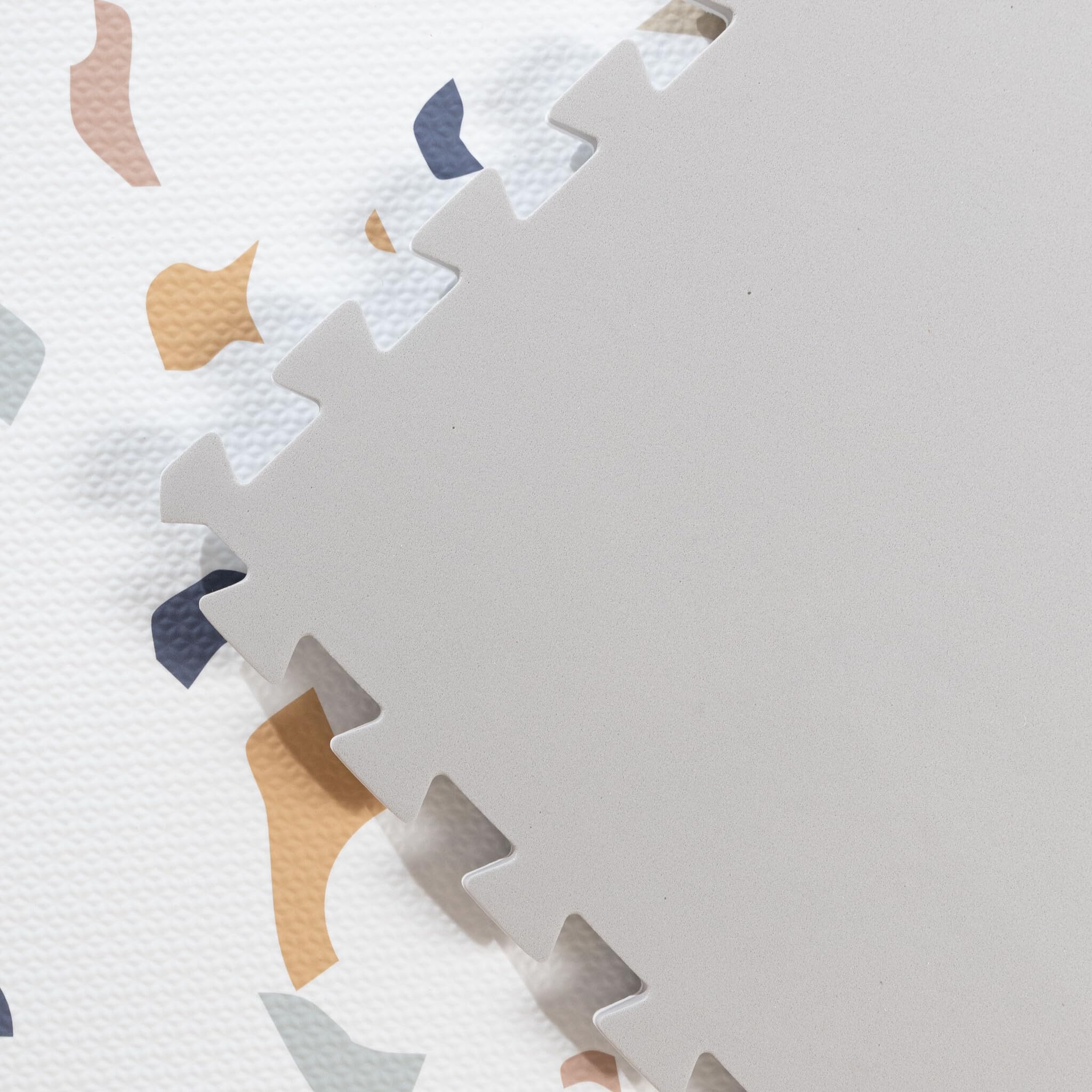 Puzzlematte - Alfie Confetti Bunt - 120x180cm - Punkte - Krabbeldecke - Spielmatte - Kinderzimmer, Babyzimmer - Jungen - Mädchen