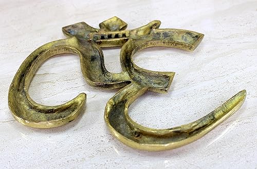 Miniatura 4 de eSplanade Escultura de latón OM para colgar en la pared, Vastu, Fengshui, Goodluk, auspicious, símbolos religiosos  Ídolos Pooja  Decoración del