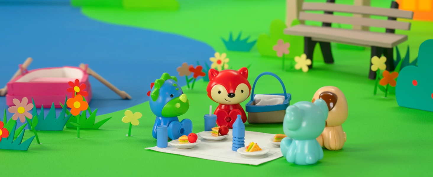 Amazon.com: Skip Hop Pretend Play Zoo Outdoor Adventure Rock Climb