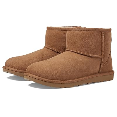 UGG Kids Classic Mini II (Little Kid/Big Kid) Kids Shoes Chestnut