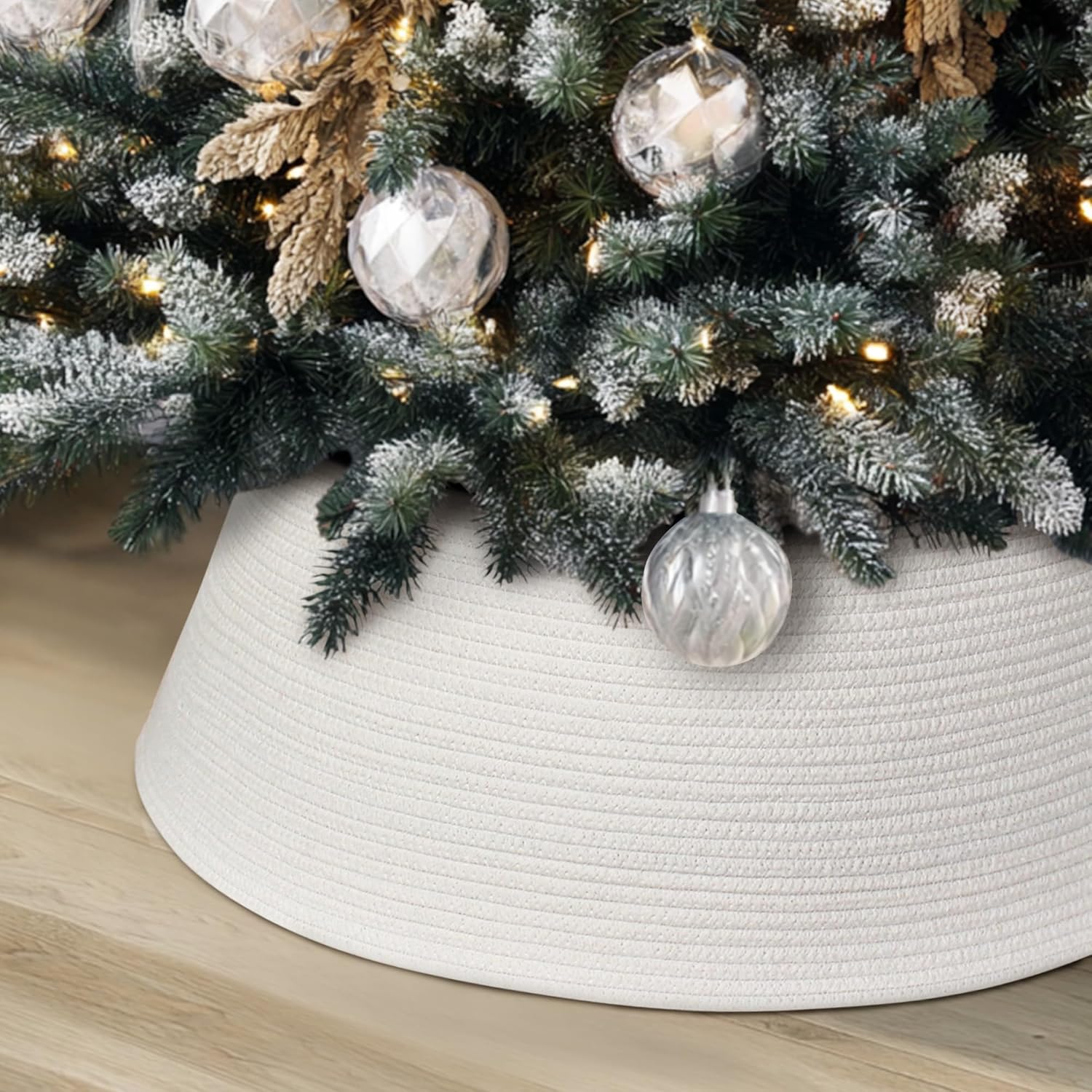 MEGASKET White Christmas Tree Collar, 28 inch Woven Christmas Tree Skirt, Modern Cotton Rope Xmas Tree Ring Base Cover, Neutral White Farmhouse Holiday Decoration for Artificial Real Trees