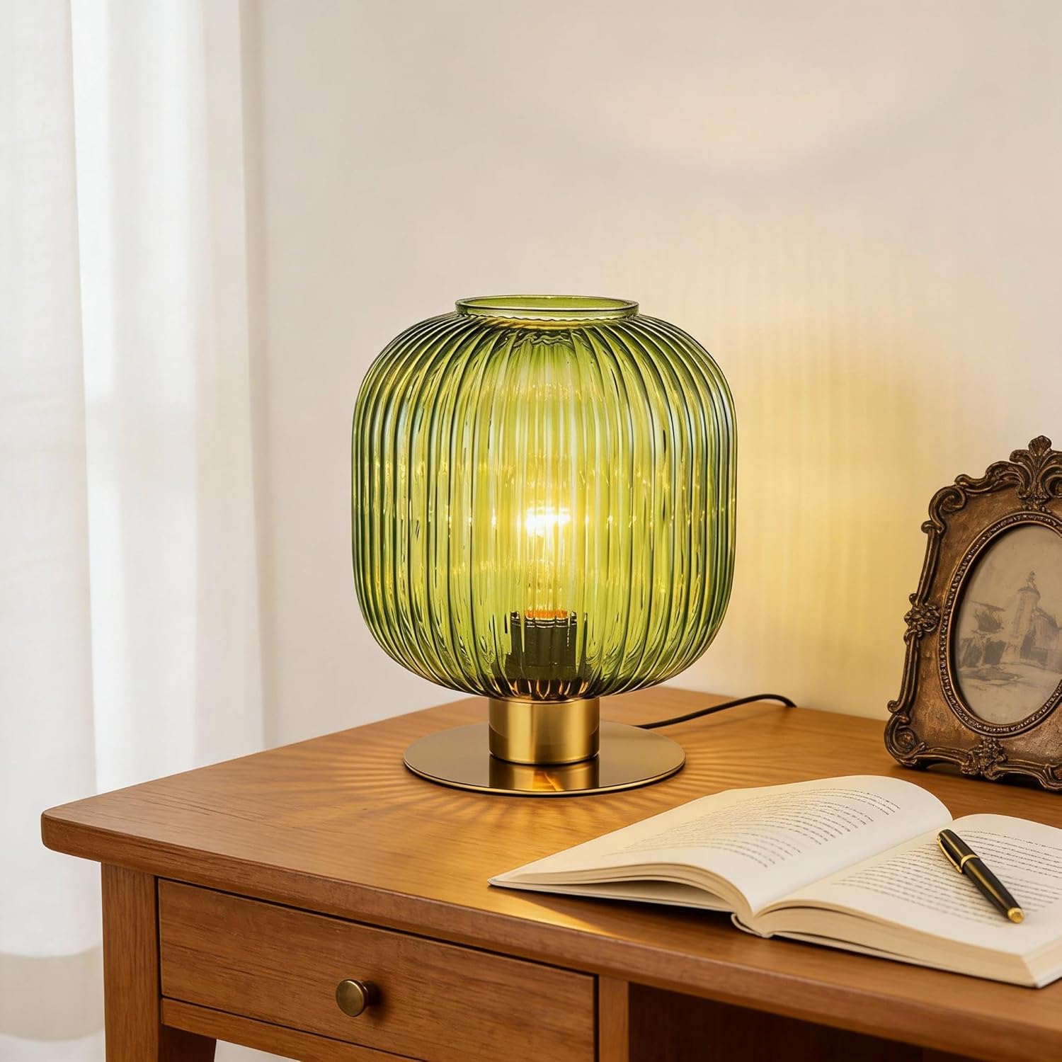 NKU Vintage Green Glass Table Lamp, Mid Century Ribbed Glass Desk Light with Green Shade, Decorative Accent Lamp for Bedroom Bedside Living Room Office Bookshelf