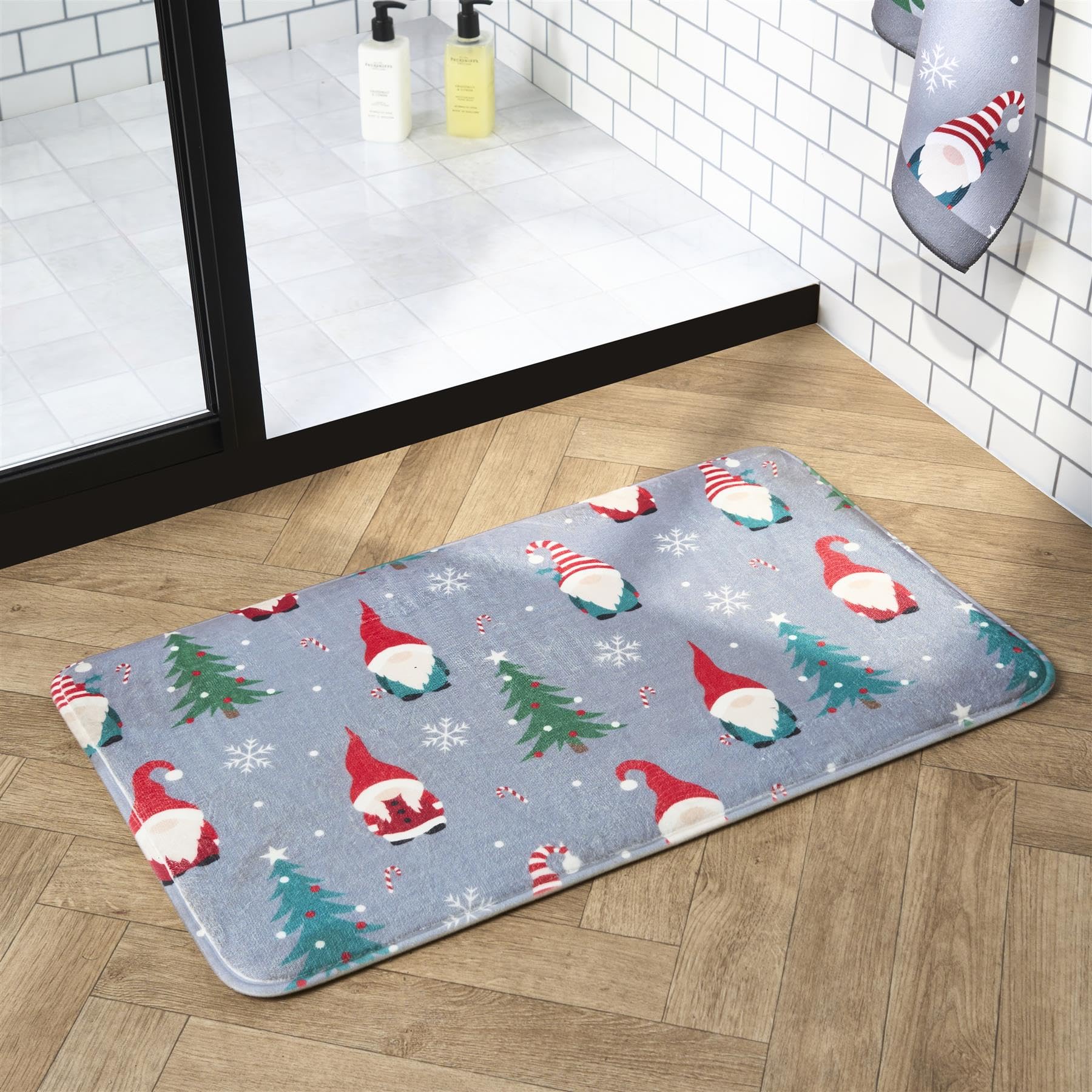 OHS Foam Bath Mat, Extra Soft Absorbent Non-Slip Christmas Runner Rug Xmas Gonk Embossed Christmas Bath Mat Xmas Decorations Machine Washable Rug for Shower Floor, Grey - 45 x 75cm