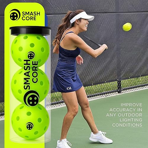 Vista 2 de SmashCore - Pelotas de pickleball para exteriores, paquete de 3, diseño estándar de 40 agujeros USAPA, bolas de neón duraderas y de alta visibilidad