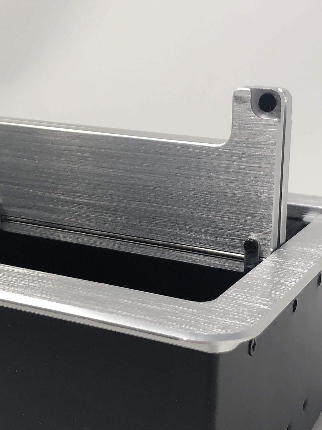 Yolkvisual Conference Table connectivity Box 4 HDMI,2 VGA, 4 AC, 4 RJ45, 2 USB Silver Color : Office Products