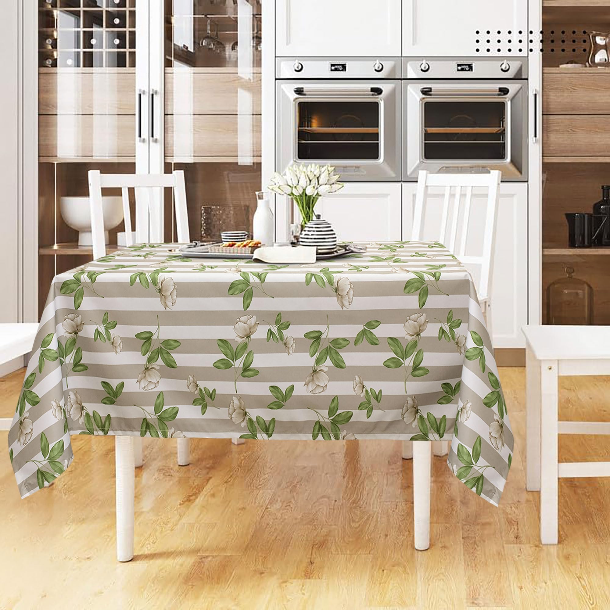 Nappe florale carrée 140 x 140 cm idéale pour repas de famille sans taches