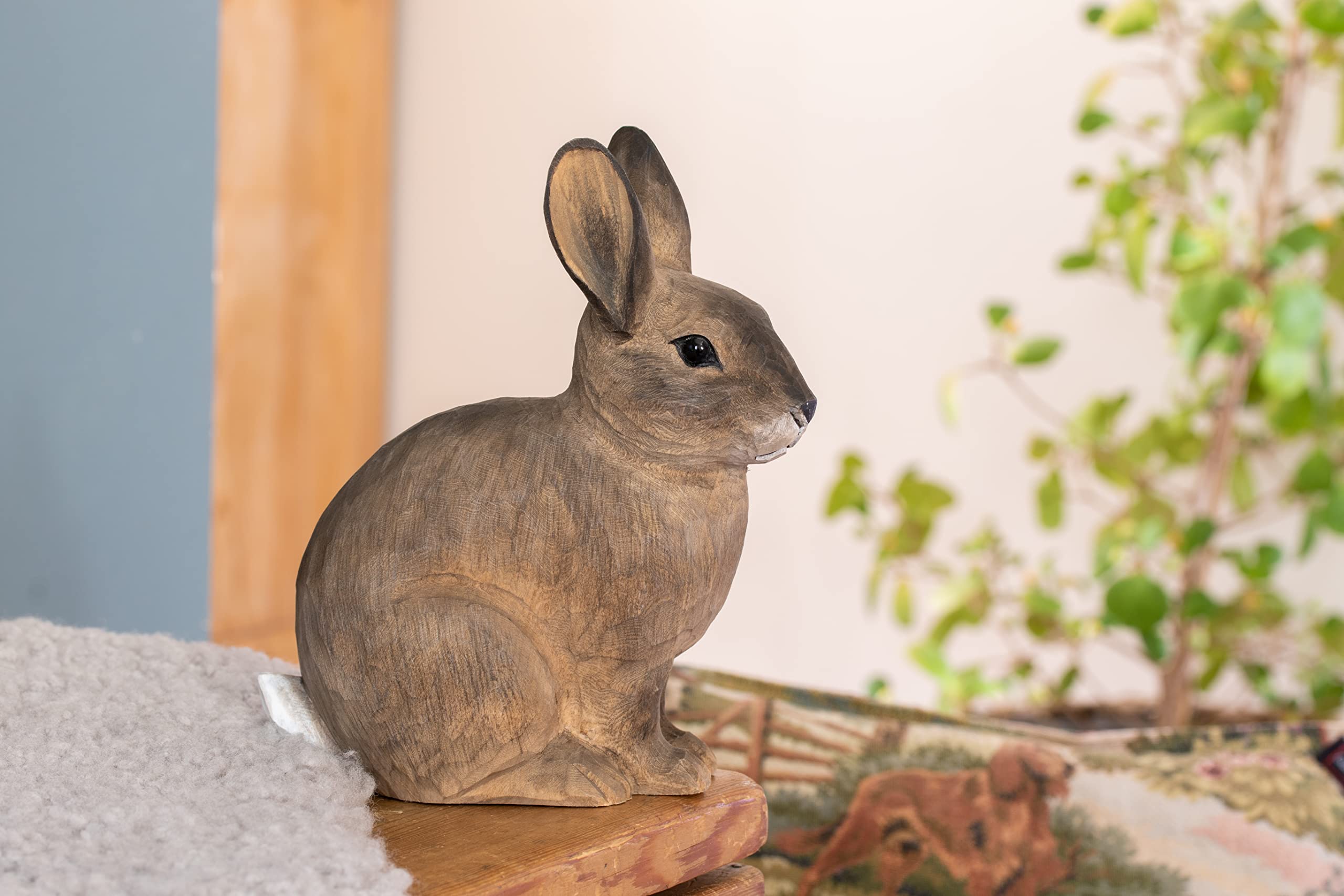 WILDLIFEGARDEN WG5941 Europäisches Kaninchen - Handgeschnitzter Tierfigur aus Holz